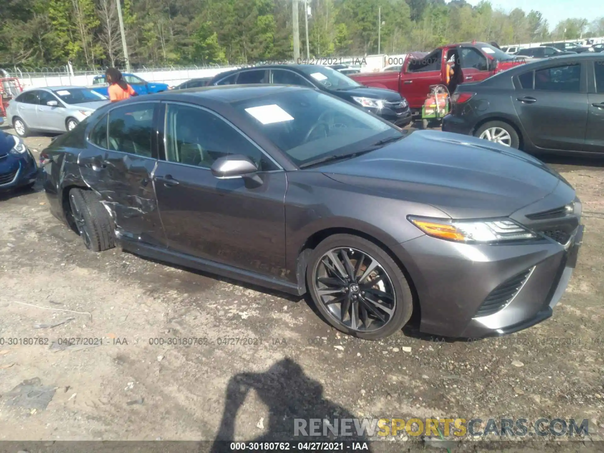 1 Photograph of a damaged car 4T1B61HK2KU779539 TOYOTA CAMRY 2019