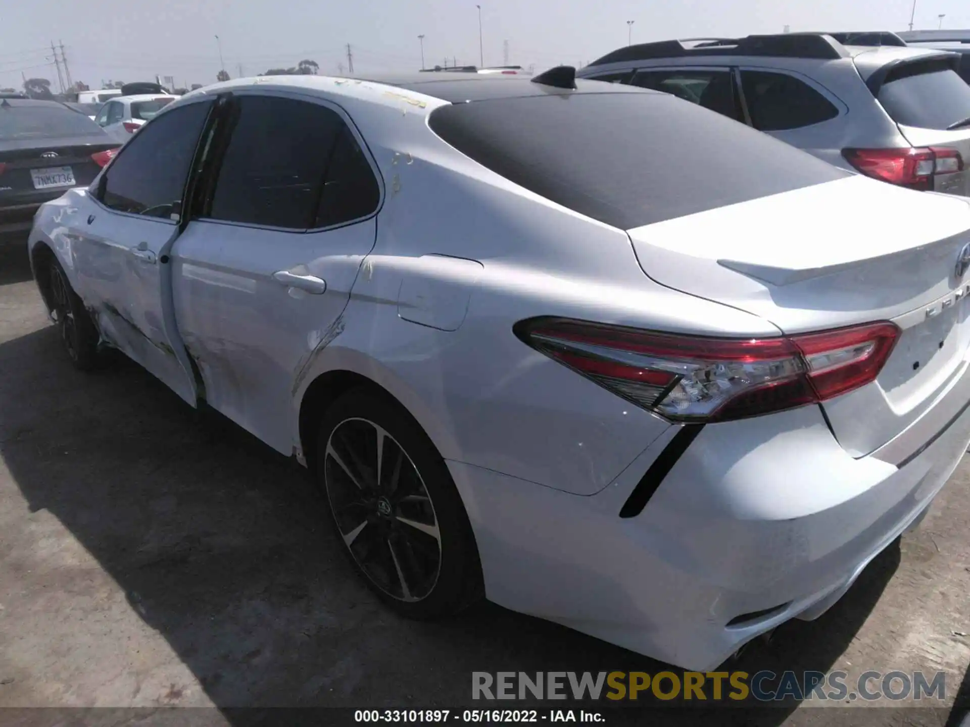 3 Photograph of a damaged car 4T1B61HK2KU797653 TOYOTA CAMRY 2019