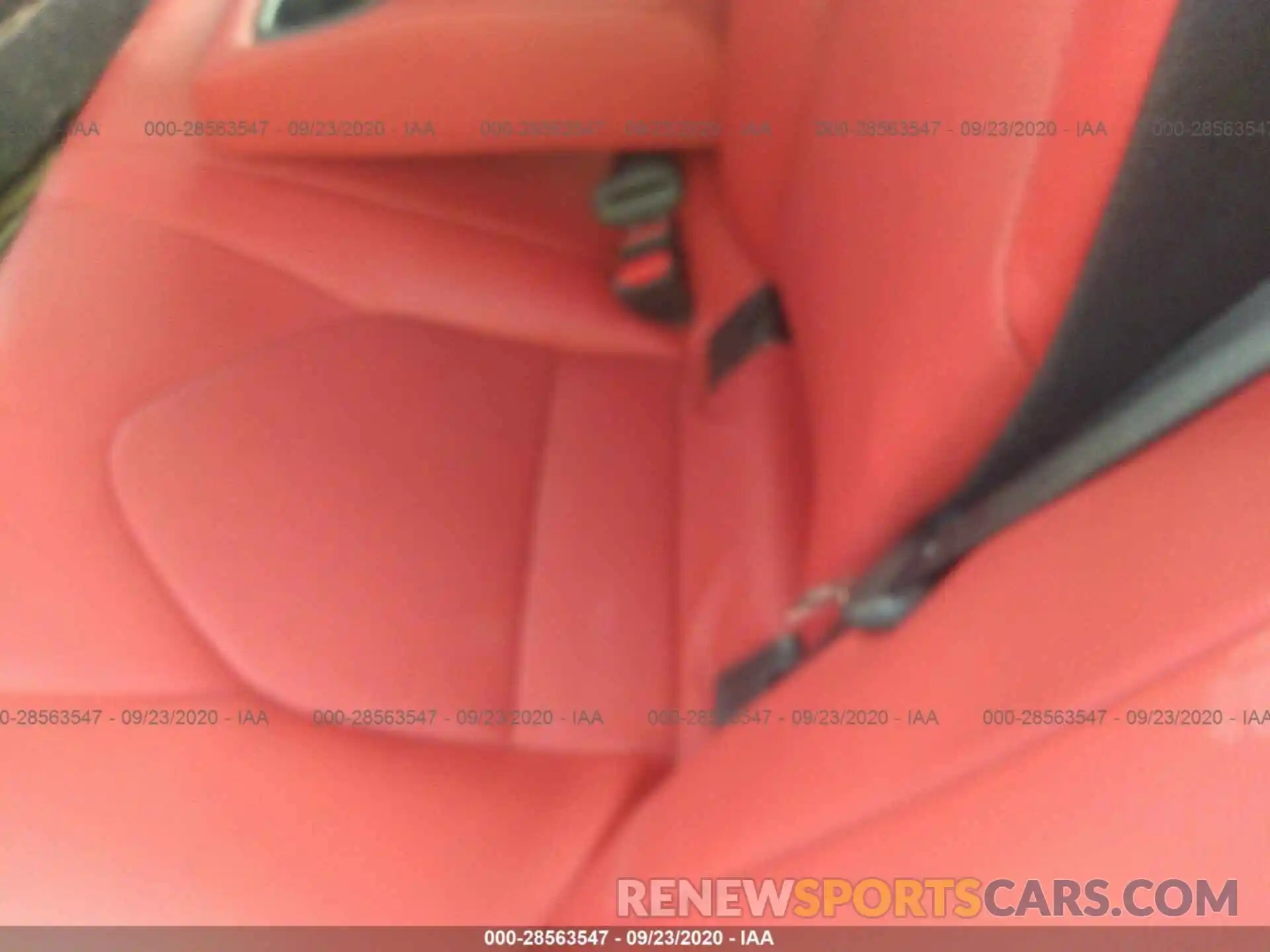 8 Photograph of a damaged car 4T1B61HK2KU802284 TOYOTA CAMRY 2019