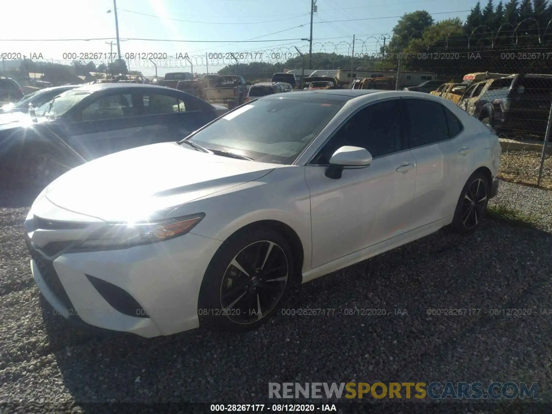 2 Photograph of a damaged car 4T1B61HK2KU807632 TOYOTA CAMRY 2019