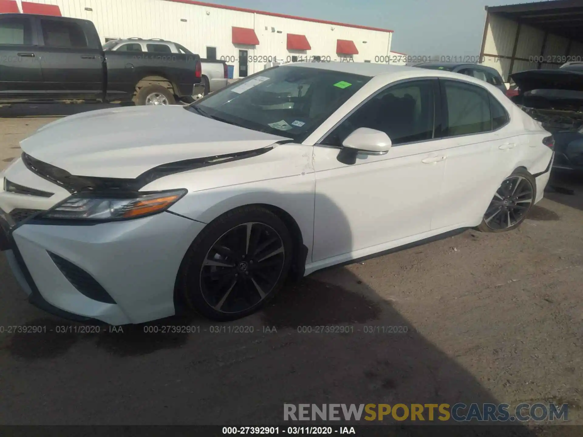 2 Photograph of a damaged car 4T1B61HK2KU824916 TOYOTA CAMRY 2019