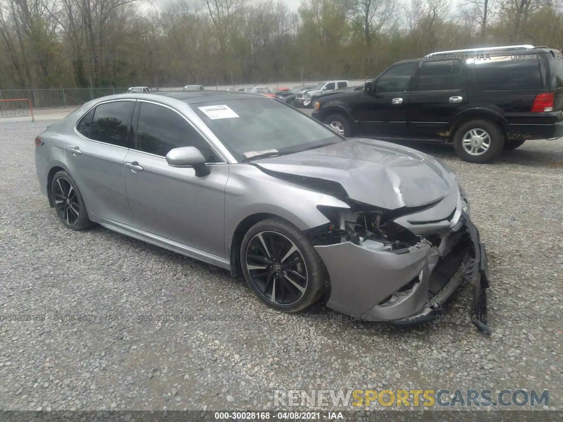 1 Photograph of a damaged car 4T1B61HK2KU835723 TOYOTA CAMRY 2019