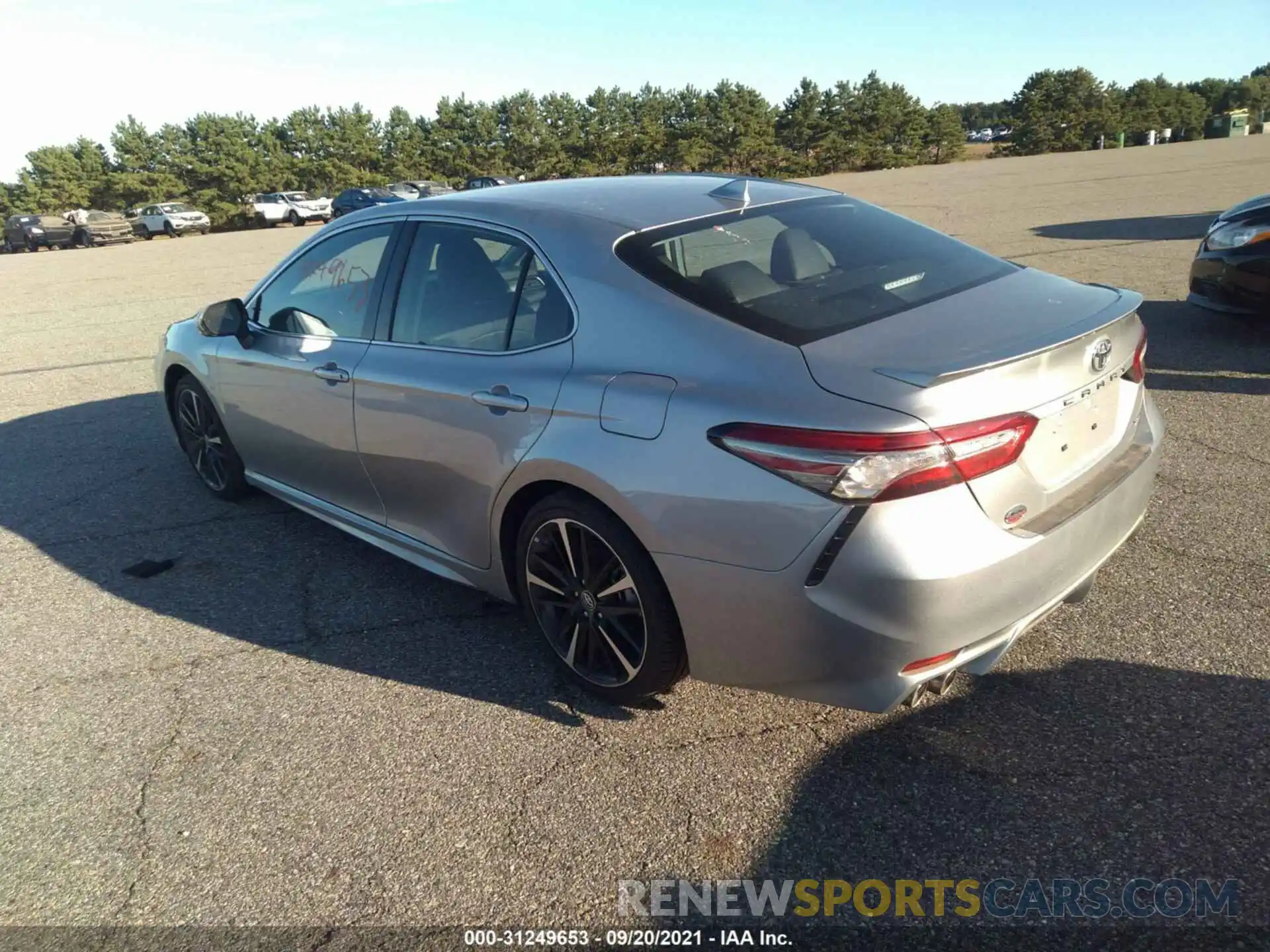 3 Photograph of a damaged car 4T1B61HK2KU837147 TOYOTA CAMRY 2019