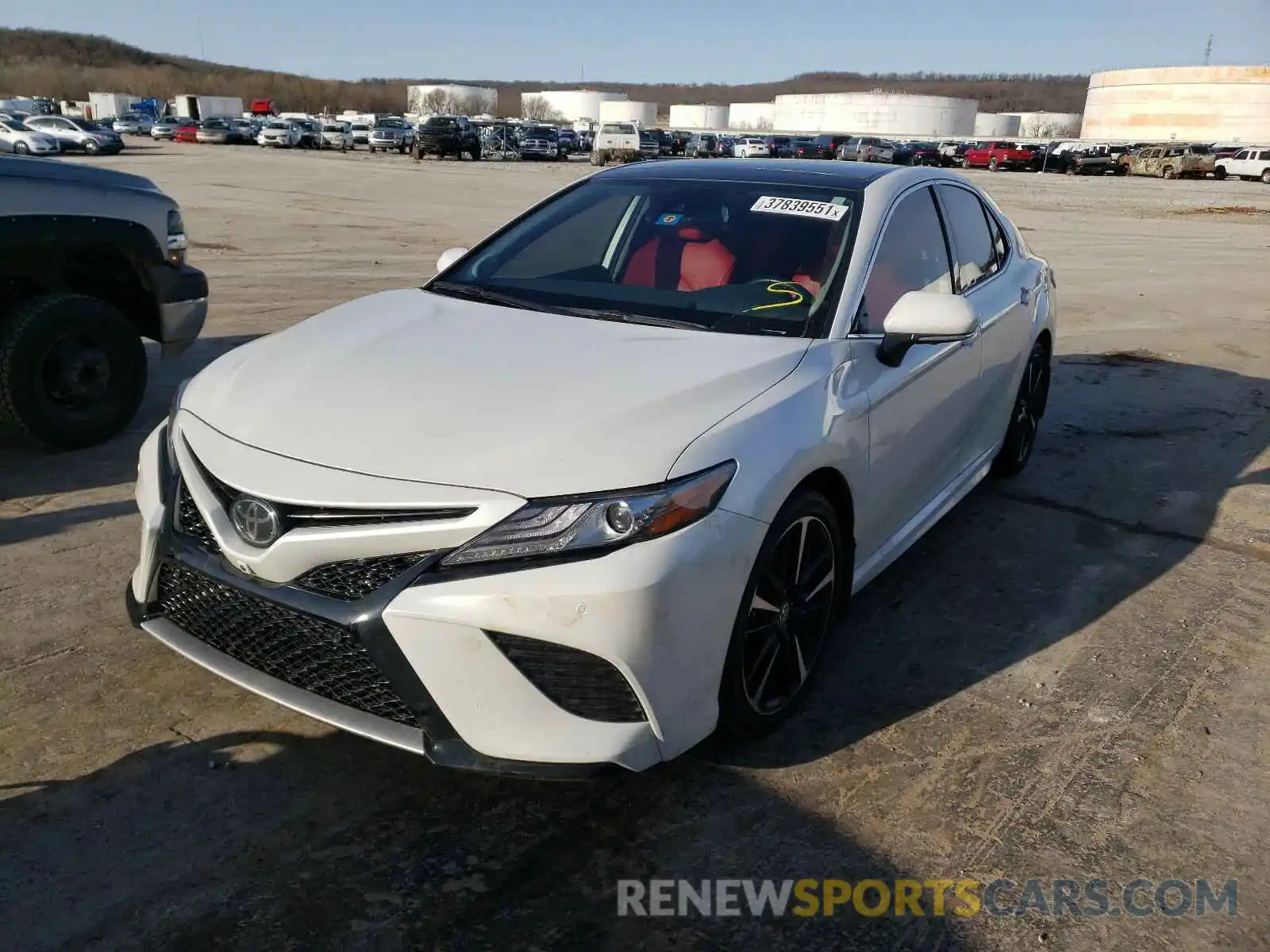 2 Photograph of a damaged car 4T1B61HK2KU843837 TOYOTA CAMRY 2019