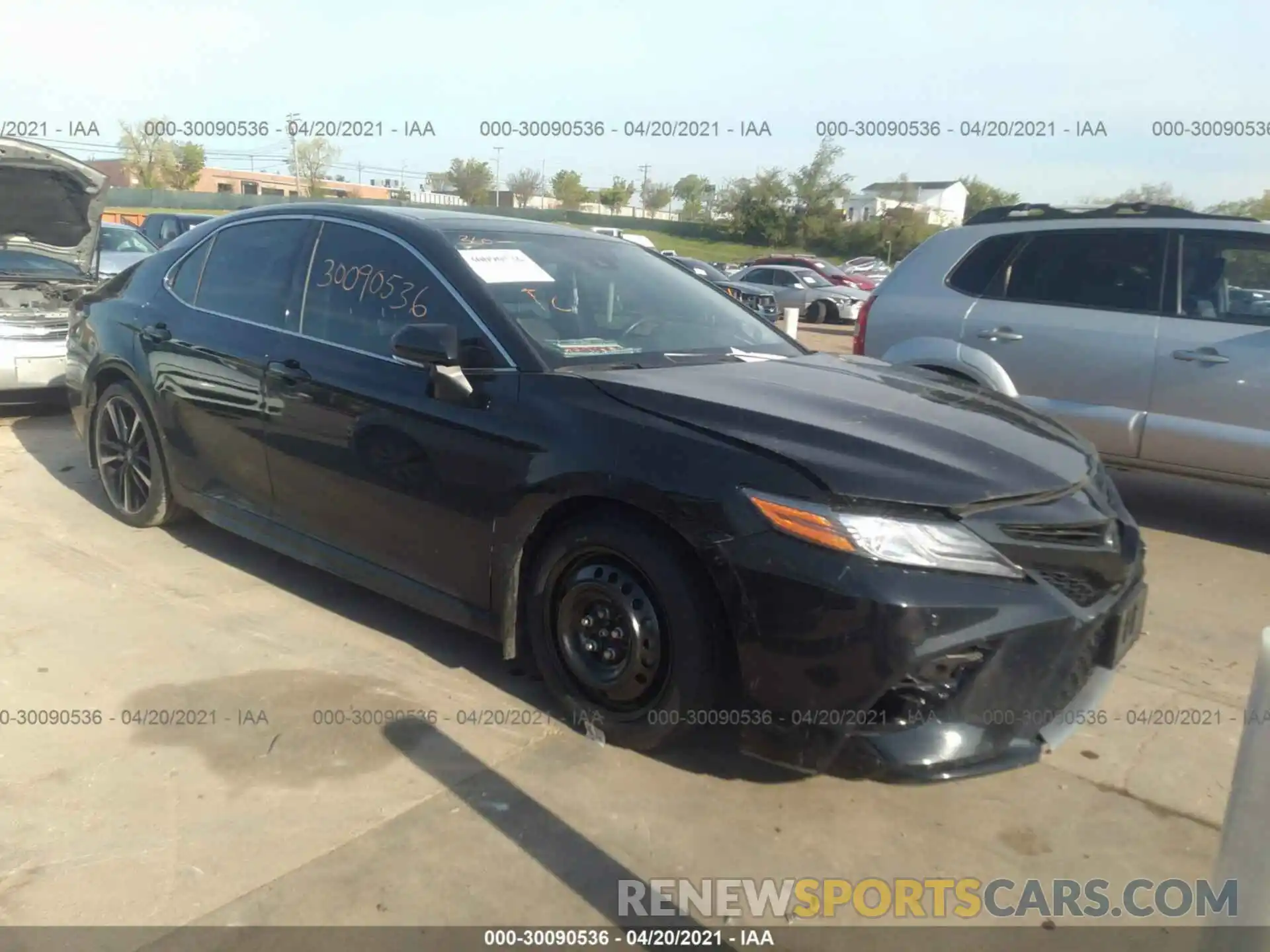 1 Photograph of a damaged car 4T1B61HK3KU159895 TOYOTA CAMRY 2019