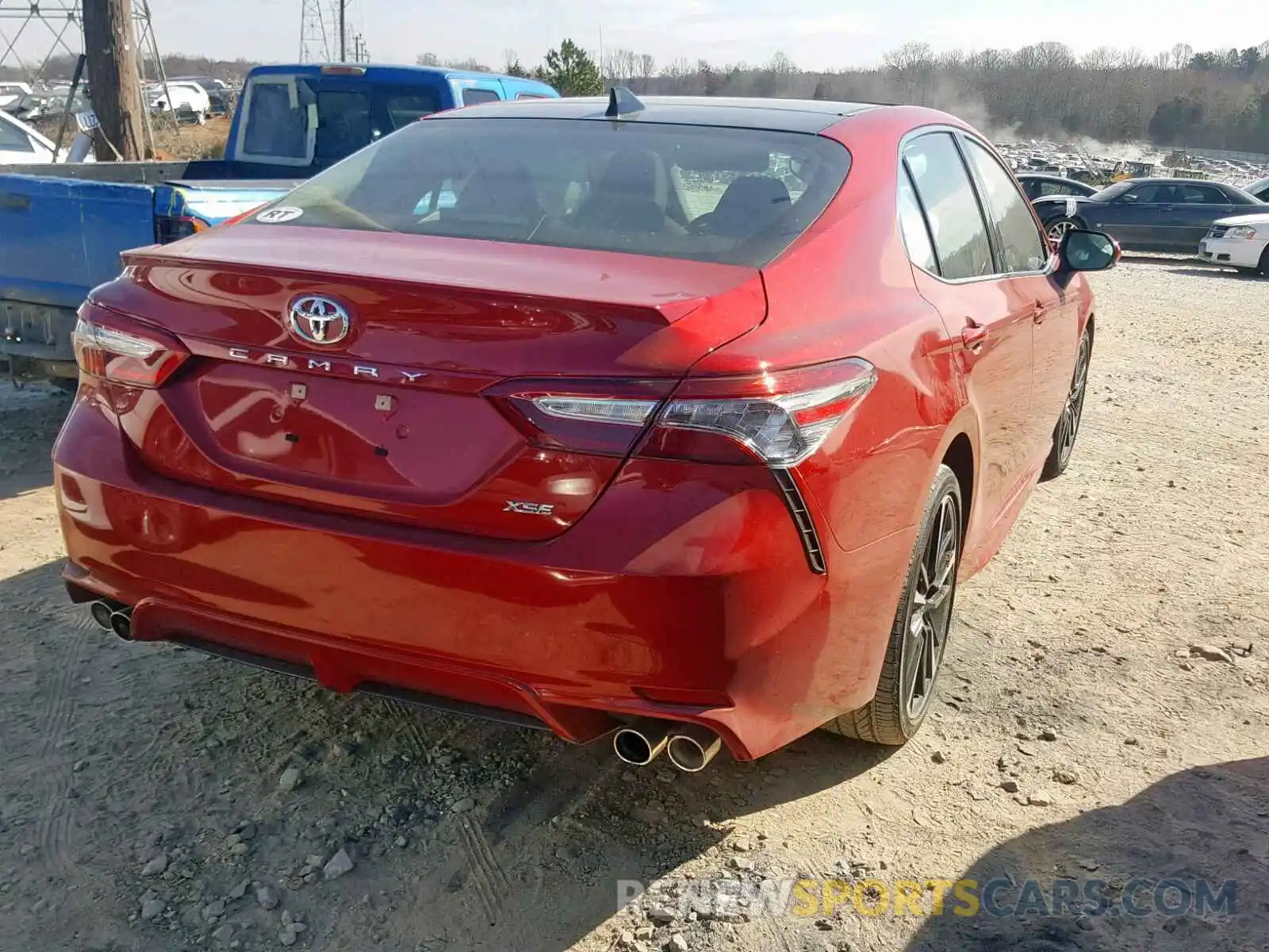 4 Photograph of a damaged car 4T1B61HK3KU169021 TOYOTA CAMRY 2019