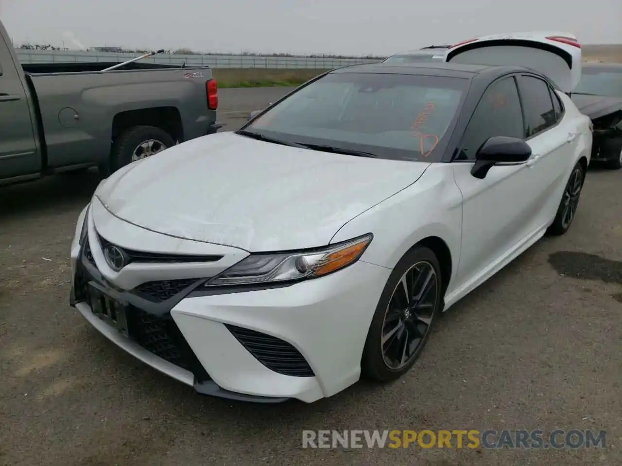 2 Photograph of a damaged car 4T1B61HK3KU170783 TOYOTA CAMRY 2019