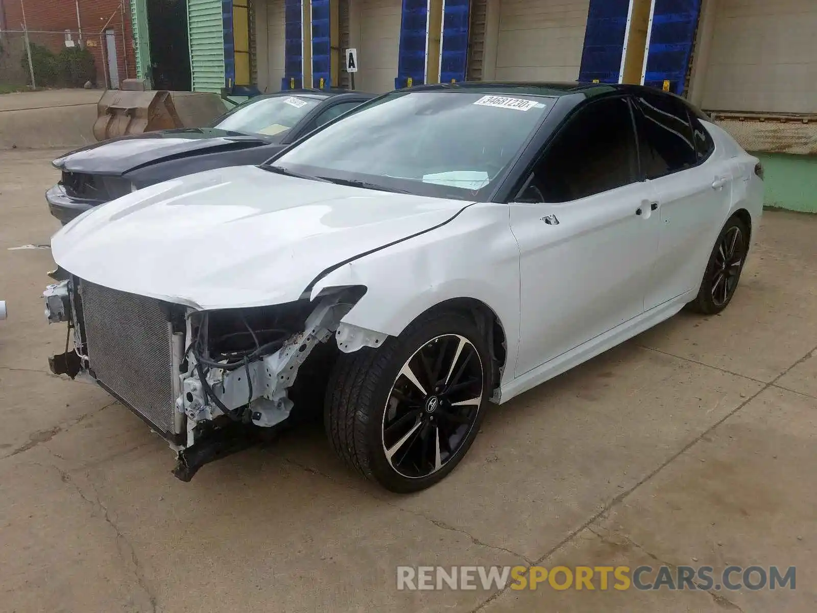 2 Photograph of a damaged car 4T1B61HK3KU180777 TOYOTA CAMRY 2019