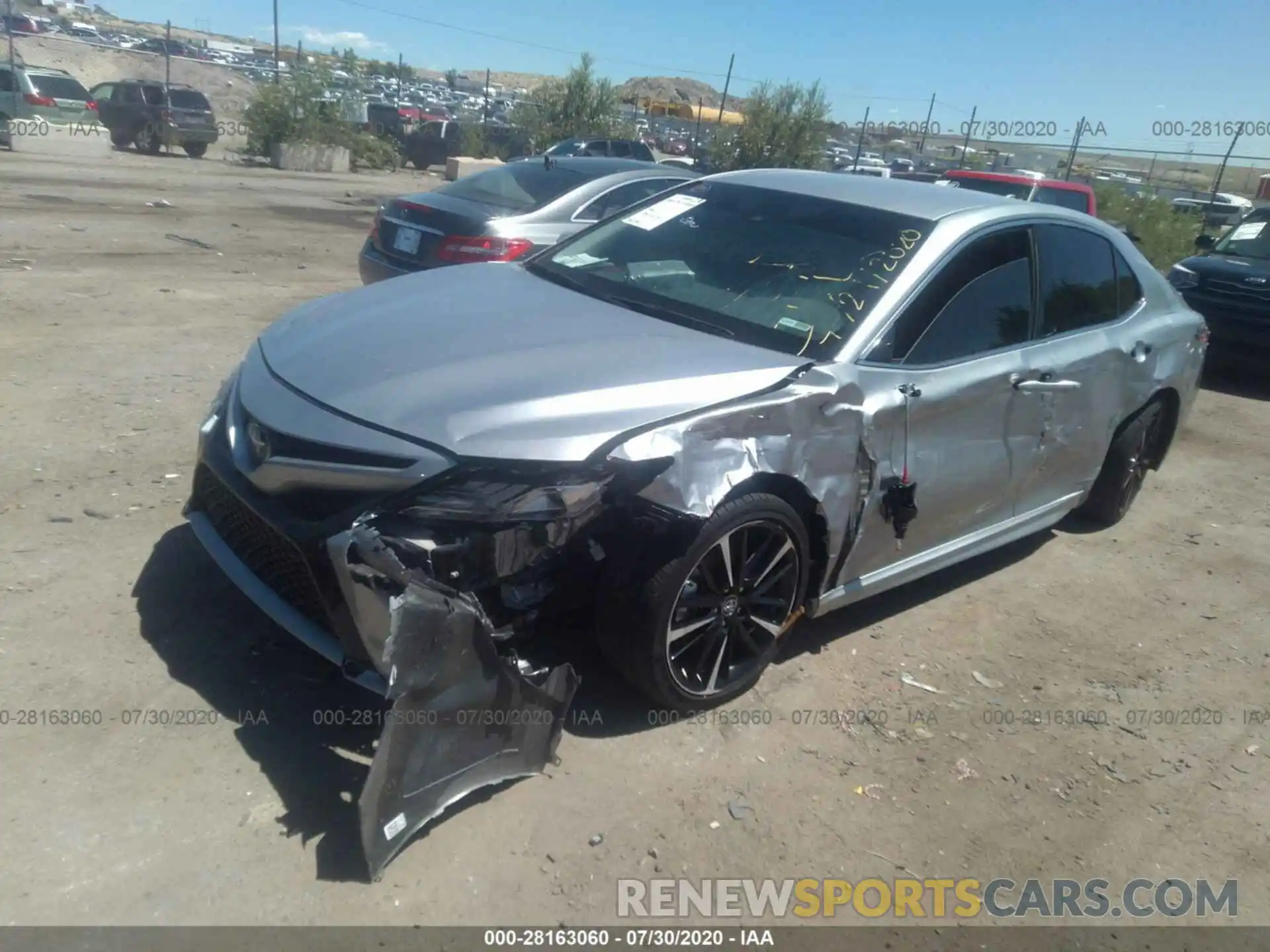 2 Photograph of a damaged car 4T1B61HK3KU211557 TOYOTA CAMRY 2019