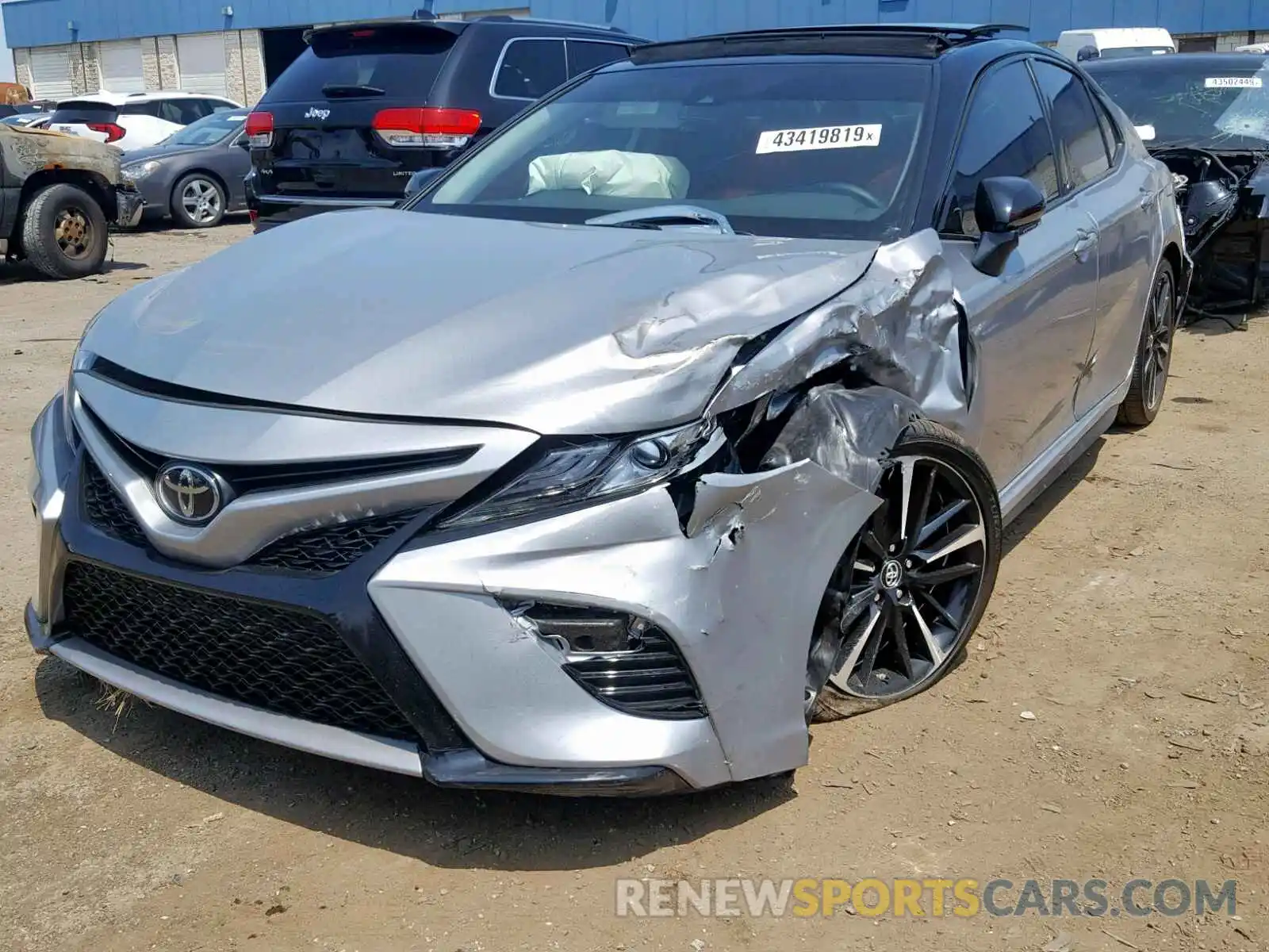 2 Photograph of a damaged car 4T1B61HK3KU230688 TOYOTA CAMRY 2019