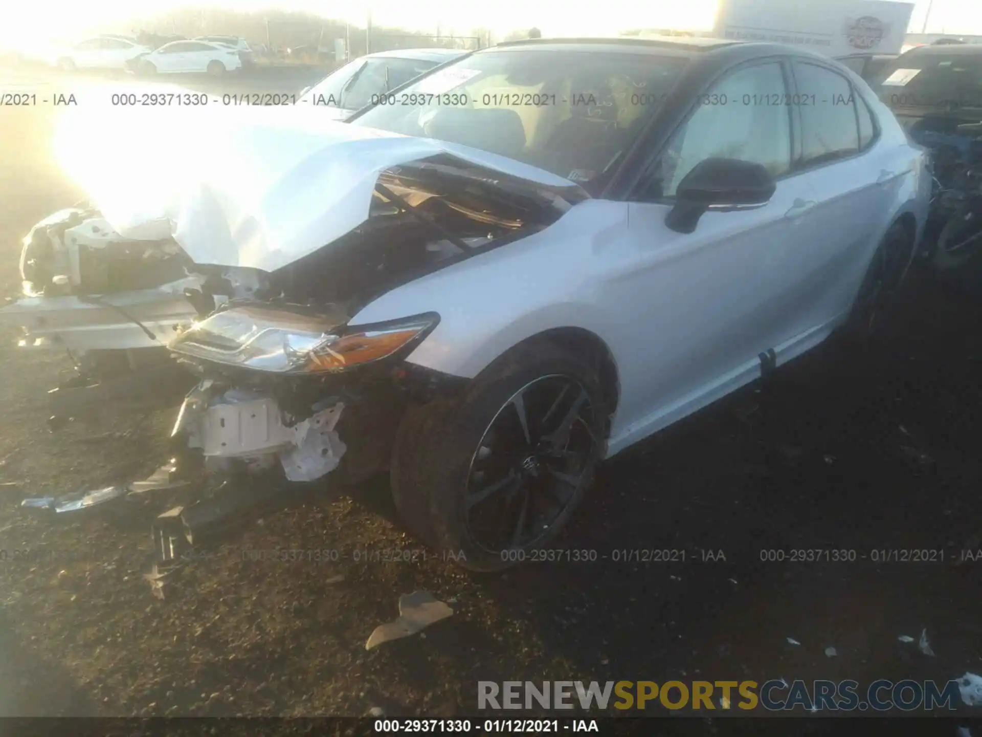 2 Photograph of a damaged car 4T1B61HK3KU231680 TOYOTA CAMRY 2019