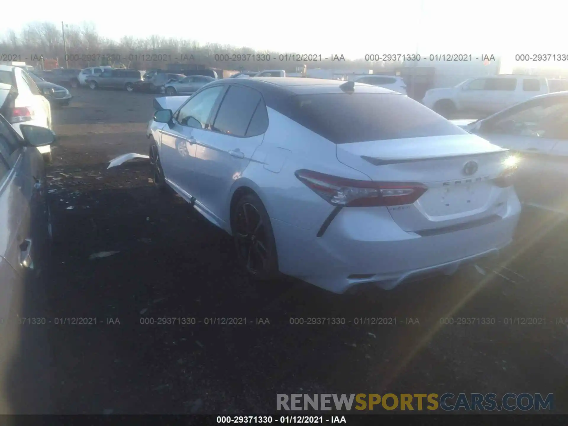 3 Photograph of a damaged car 4T1B61HK3KU231680 TOYOTA CAMRY 2019