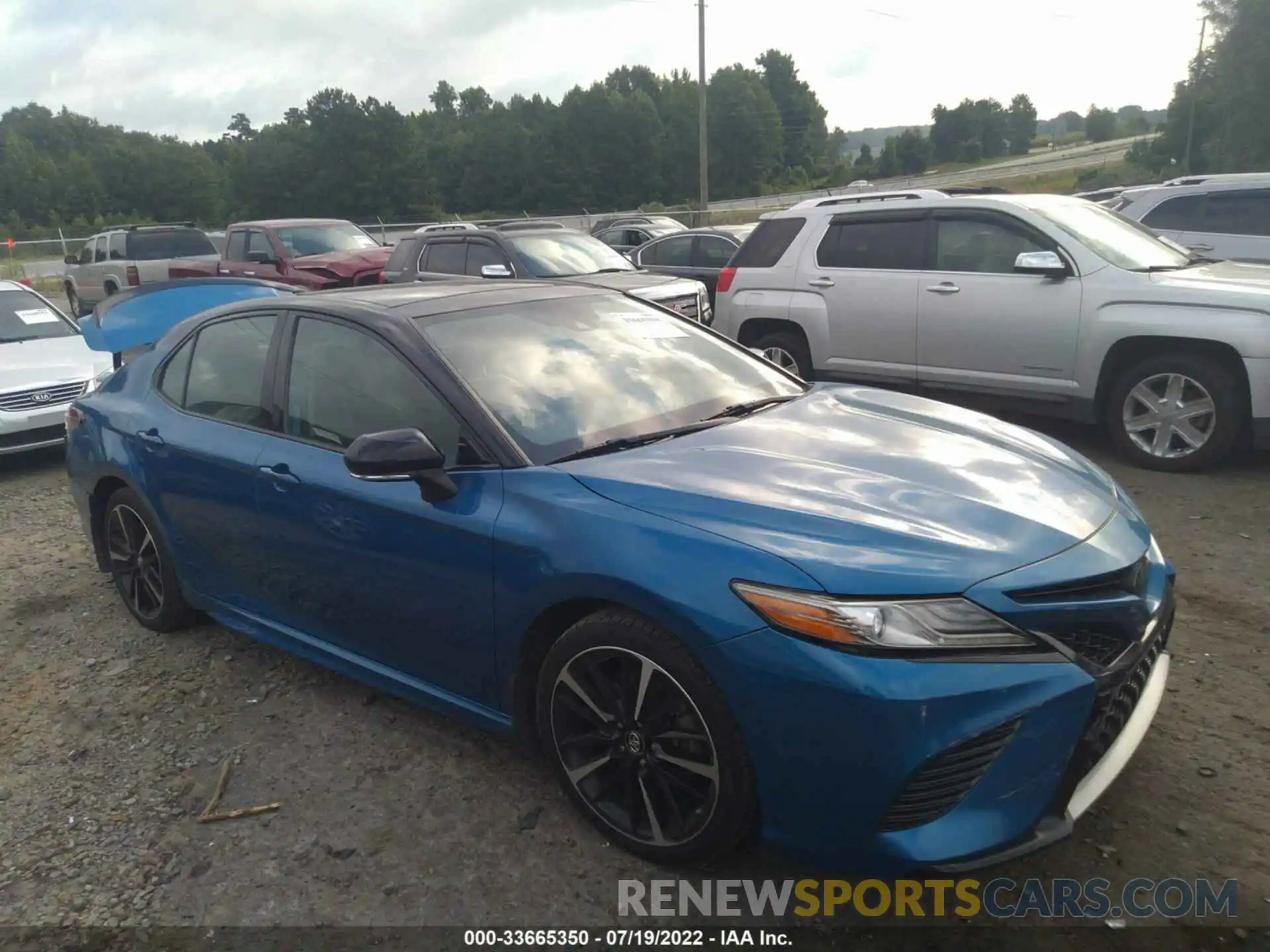 1 Photograph of a damaged car 4T1B61HK3KU232666 TOYOTA CAMRY 2019