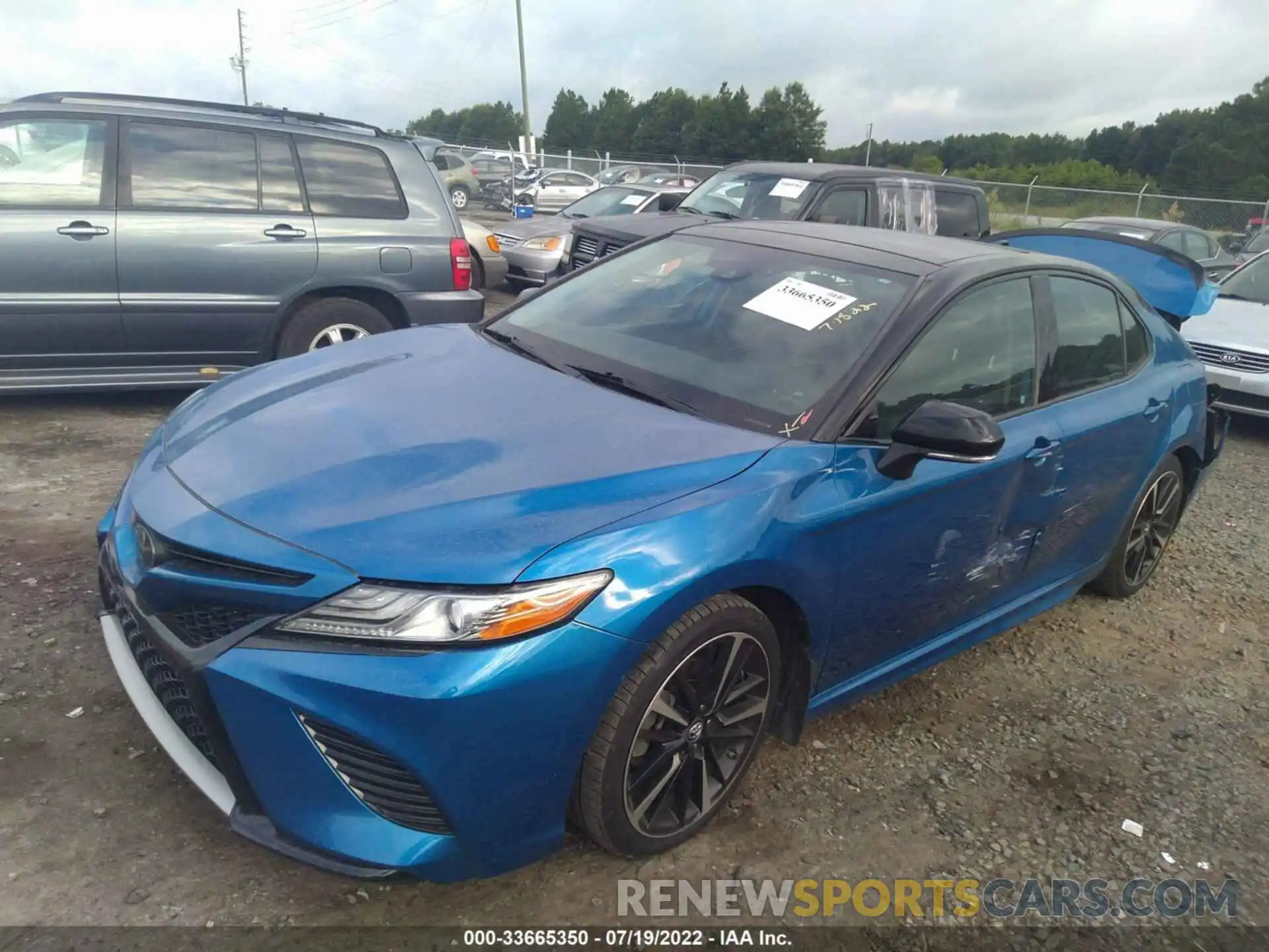 2 Photograph of a damaged car 4T1B61HK3KU232666 TOYOTA CAMRY 2019