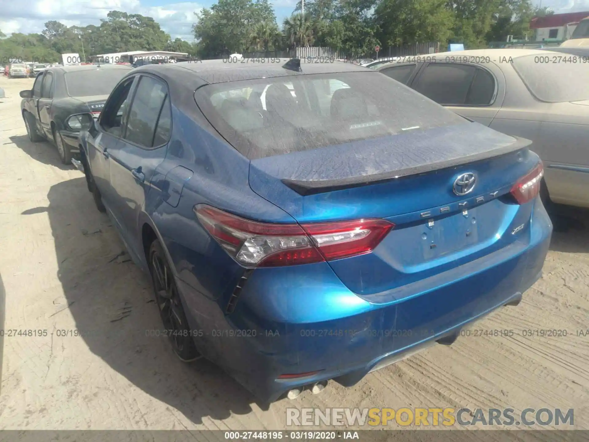 3 Photograph of a damaged car 4T1B61HK3KU234403 TOYOTA CAMRY 2019