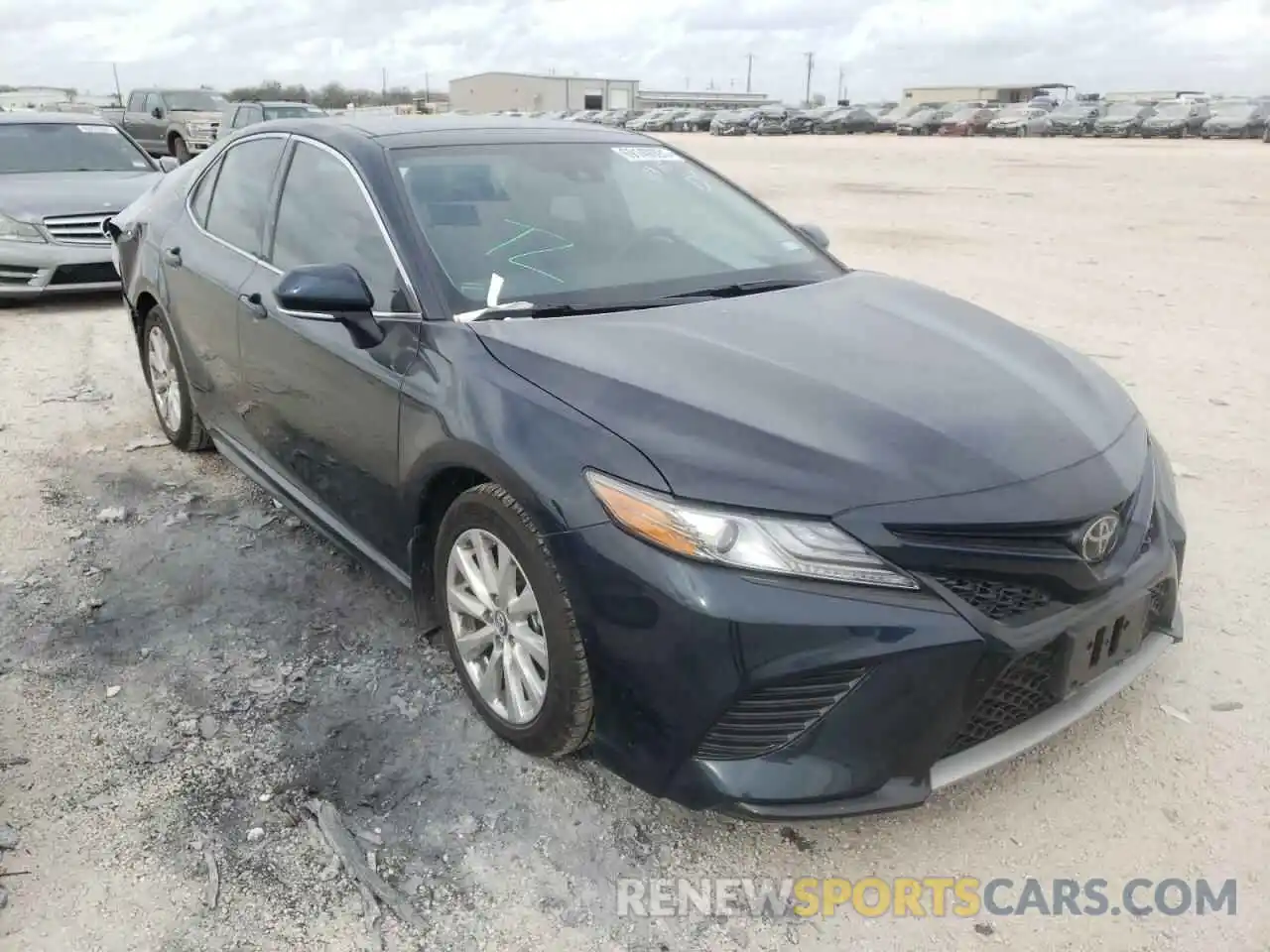 1 Photograph of a damaged car 4T1B61HK3KU242761 TOYOTA CAMRY 2019