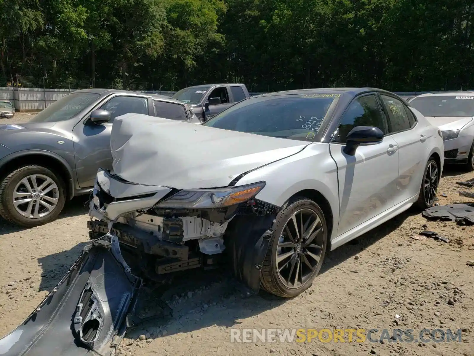 2 Photograph of a damaged car 4T1B61HK3KU248219 TOYOTA CAMRY 2019