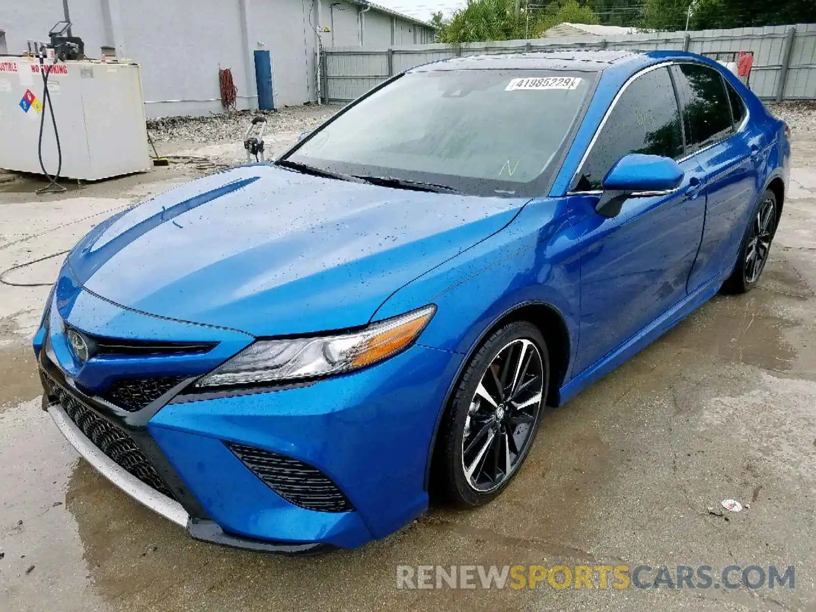 2 Photograph of a damaged car 4T1B61HK3KU256210 TOYOTA CAMRY 2019