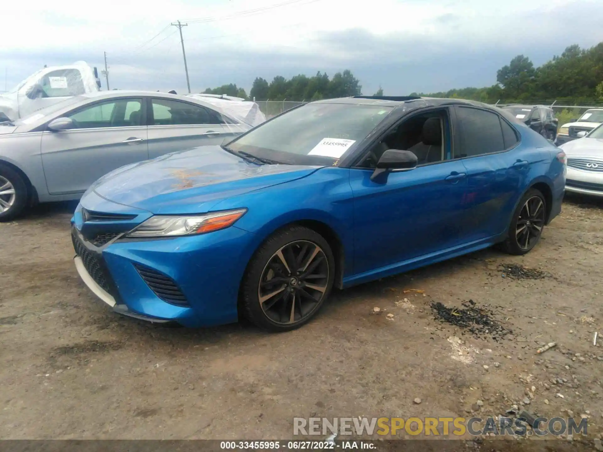 2 Photograph of a damaged car 4T1B61HK3KU268647 TOYOTA CAMRY 2019