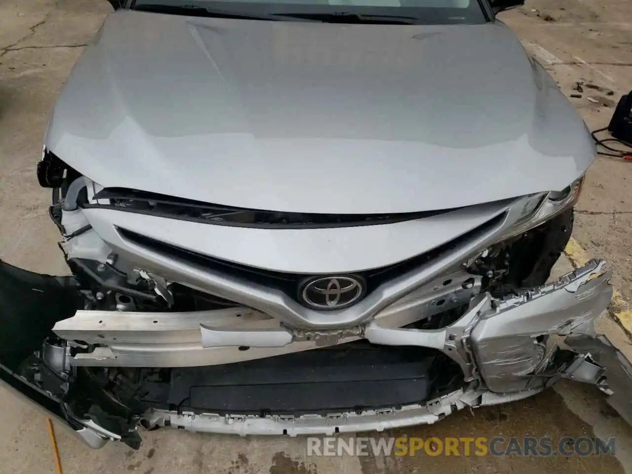 7 Photograph of a damaged car 4T1B61HK3KU269426 TOYOTA CAMRY 2019