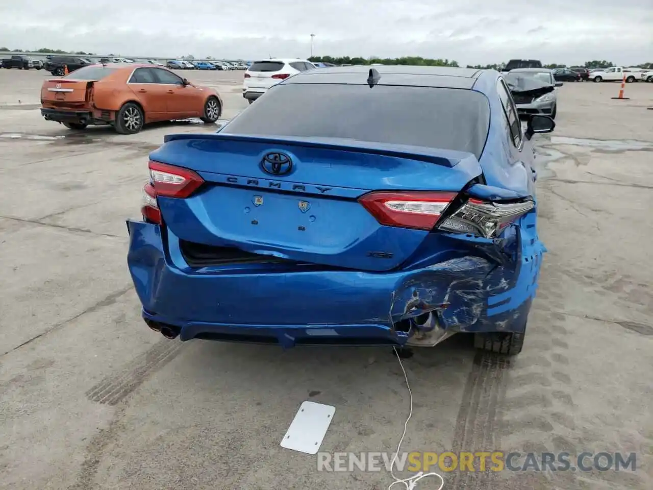 9 Photograph of a damaged car 4T1B61HK3KU273122 TOYOTA CAMRY 2019