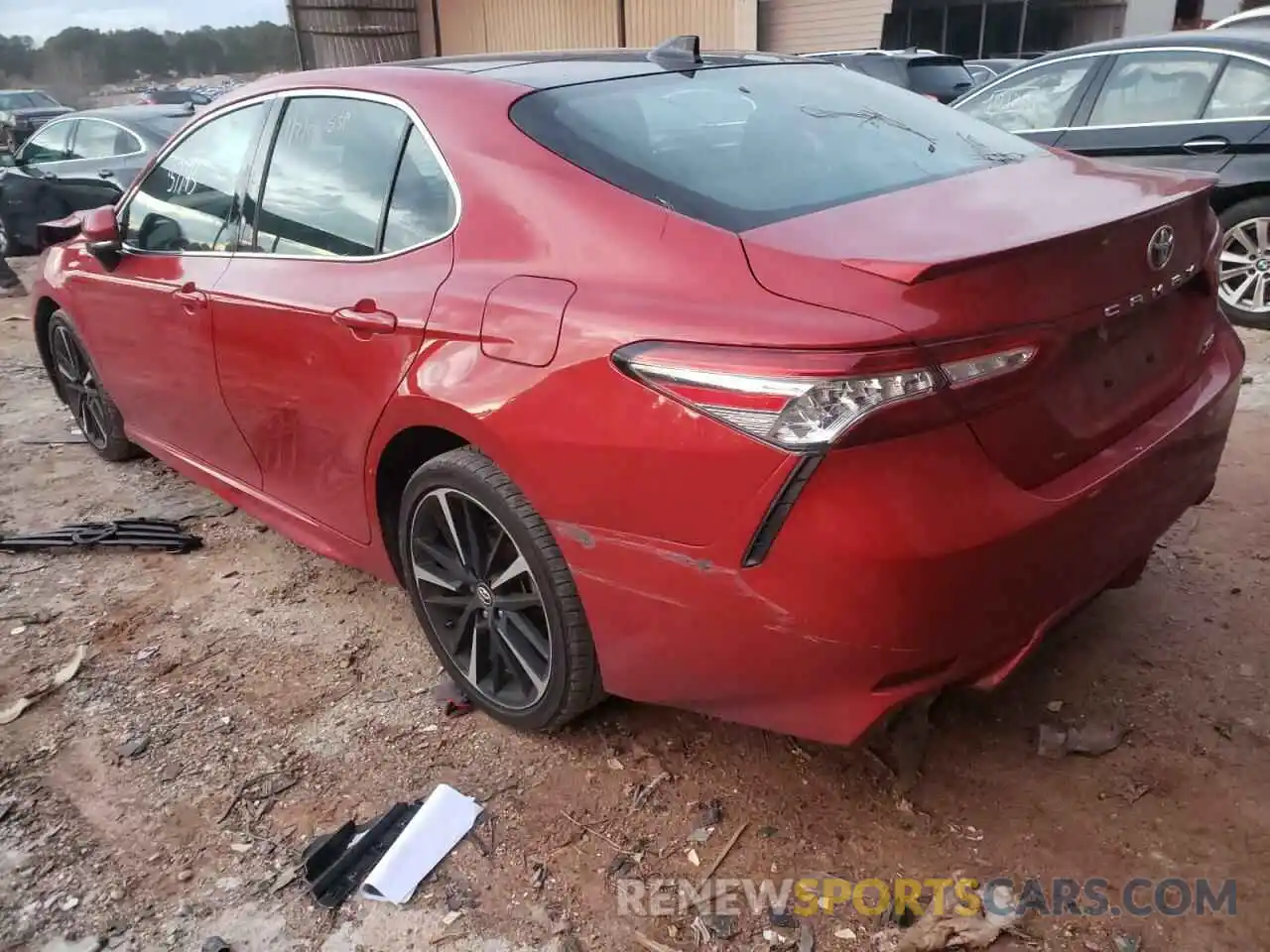 3 Photograph of a damaged car 4T1B61HK3KU275551 TOYOTA CAMRY 2019