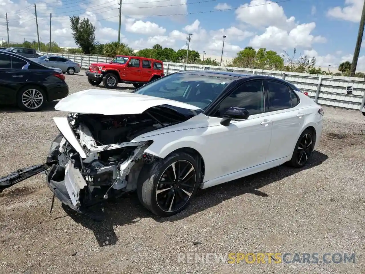 2 Photograph of a damaged car 4T1B61HK3KU278661 TOYOTA CAMRY 2019