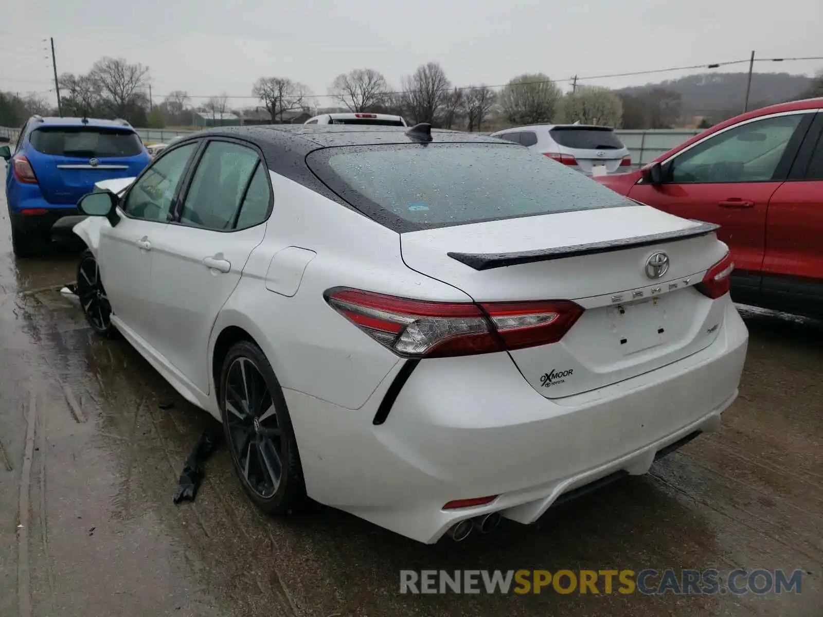 3 Photograph of a damaged car 4T1B61HK3KU286355 TOYOTA CAMRY 2019