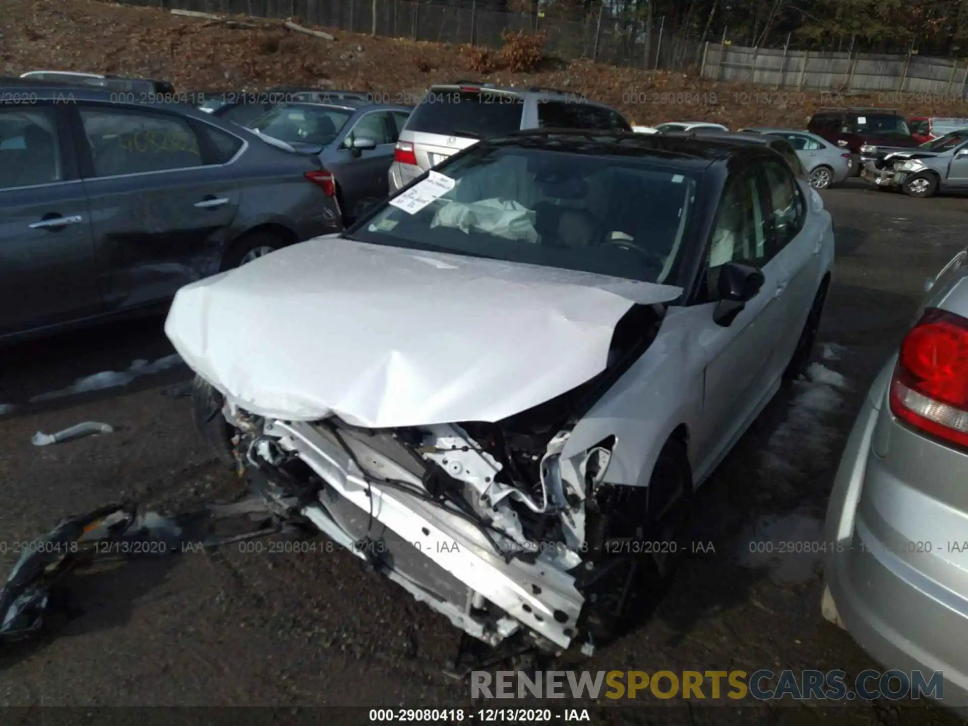 2 Photograph of a damaged car 4T1B61HK3KU290826 TOYOTA CAMRY 2019