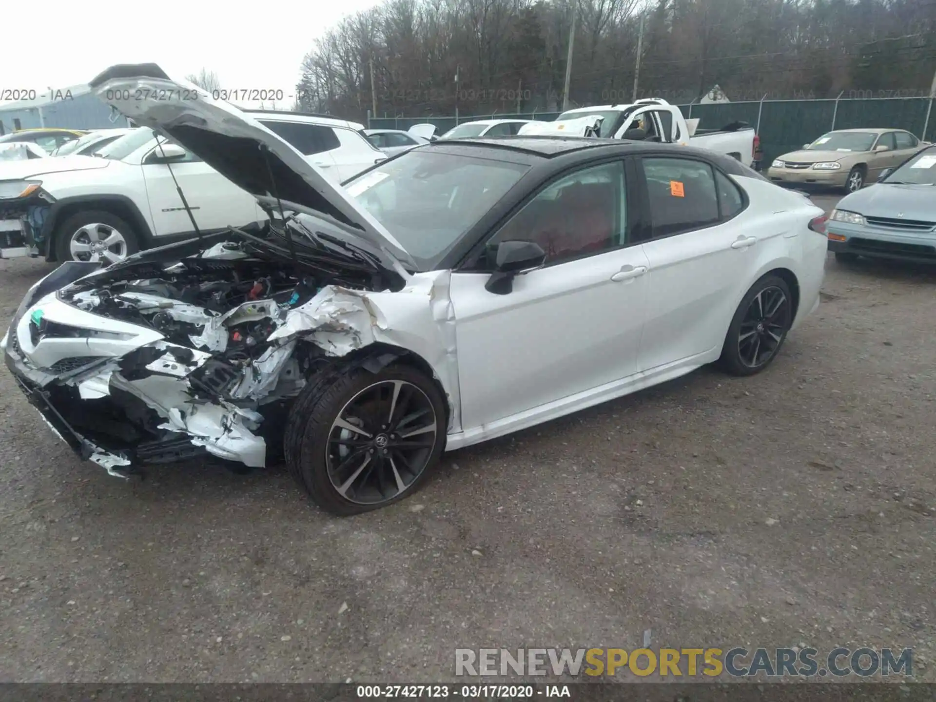 2 Photograph of a damaged car 4T1B61HK3KU291331 TOYOTA CAMRY 2019