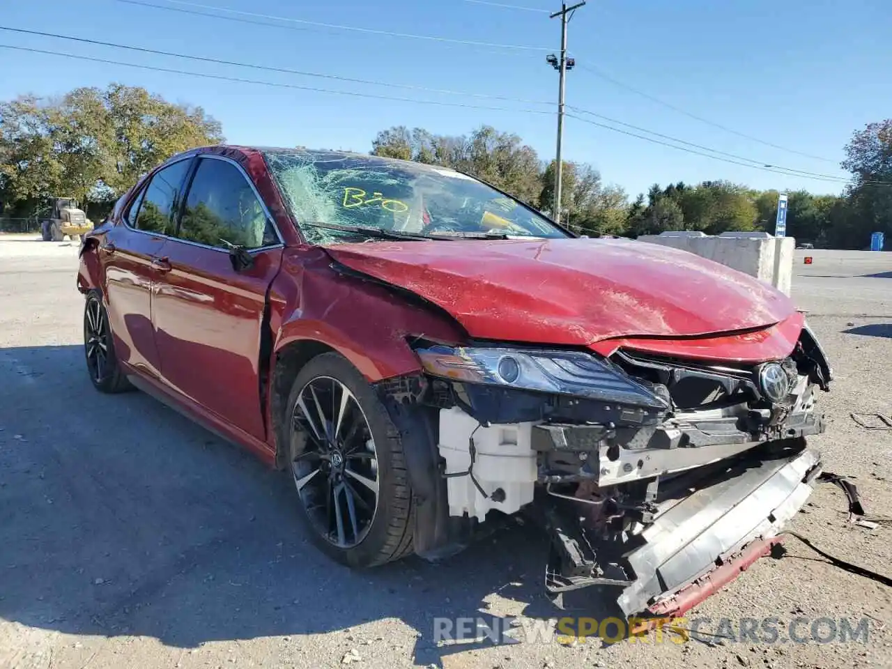 1 Photograph of a damaged car 4T1B61HK3KU292785 TOYOTA CAMRY 2019