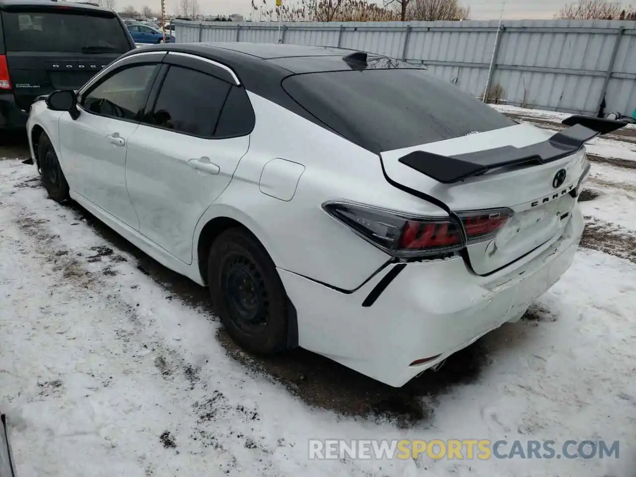 3 Photograph of a damaged car 4T1B61HK3KU293564 TOYOTA CAMRY 2019