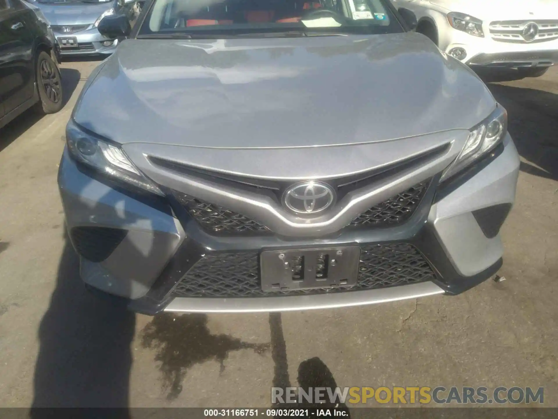 6 Photograph of a damaged car 4T1B61HK3KU297372 TOYOTA CAMRY 2019