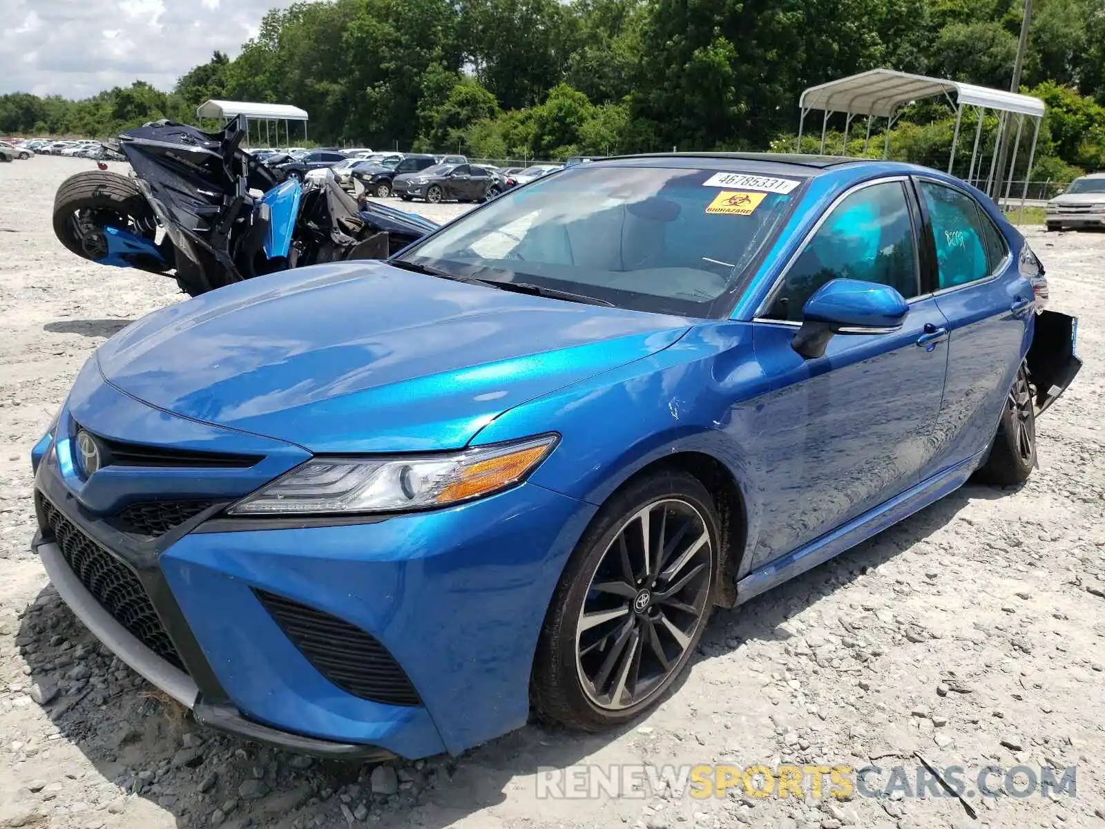 2 Photograph of a damaged car 4T1B61HK3KU299753 TOYOTA CAMRY 2019