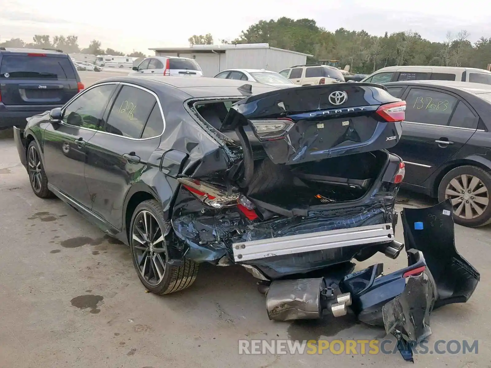 3 Photograph of a damaged car 4T1B61HK3KU687453 TOYOTA CAMRY 2019