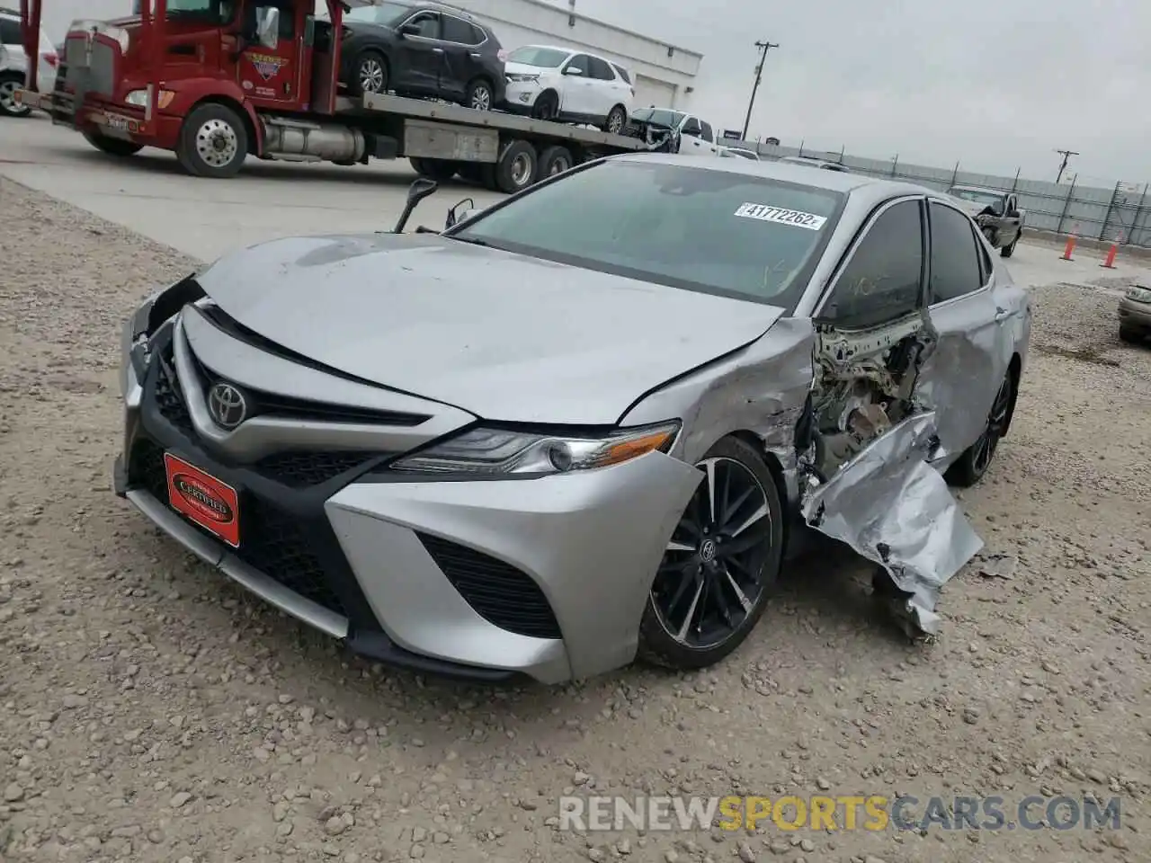 2 Photograph of a damaged car 4T1B61HK3KU698291 TOYOTA CAMRY 2019