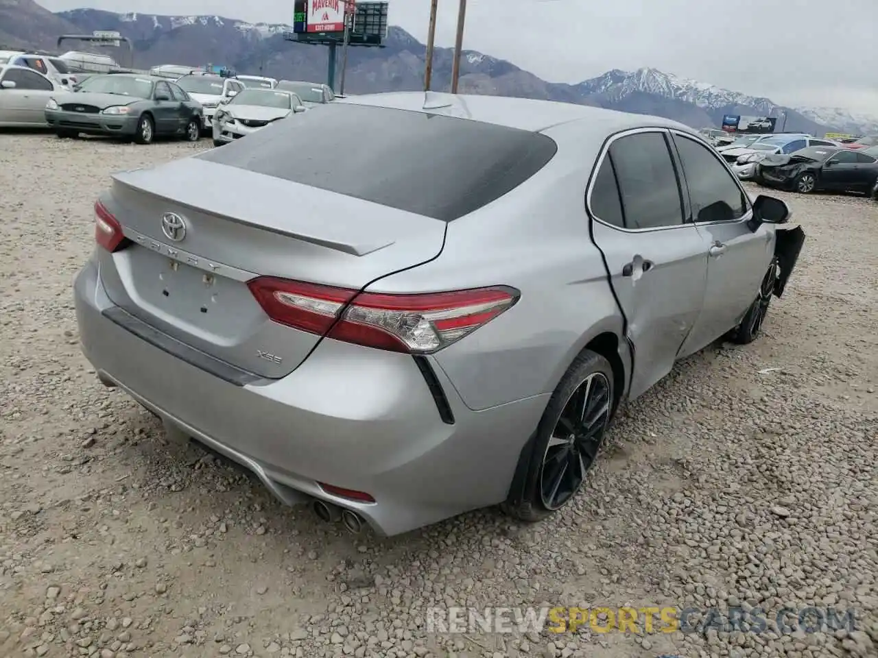 4 Фотография поврежденного автомобиля 4T1B61HK3KU698291 TOYOTA CAMRY 2019