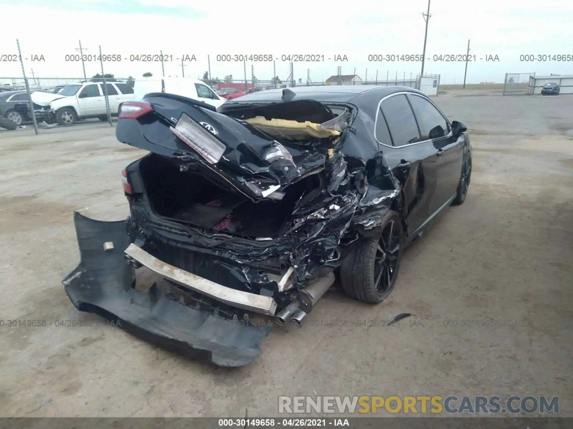 6 Photograph of a damaged car 4T1B61HK3KU698601 TOYOTA CAMRY 2019