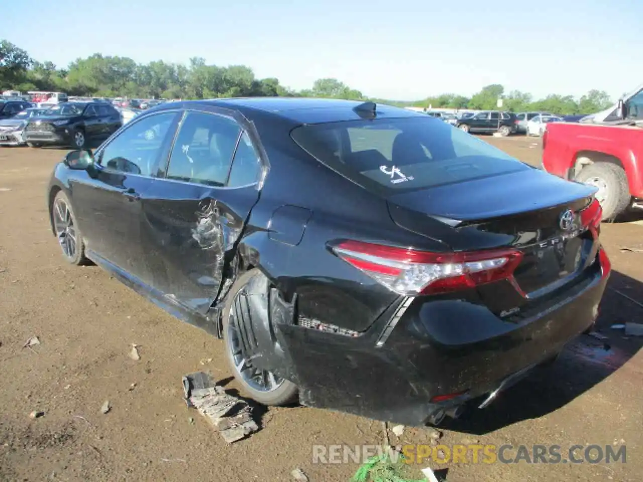 3 Photograph of a damaged car 4T1B61HK3KU705983 TOYOTA CAMRY 2019