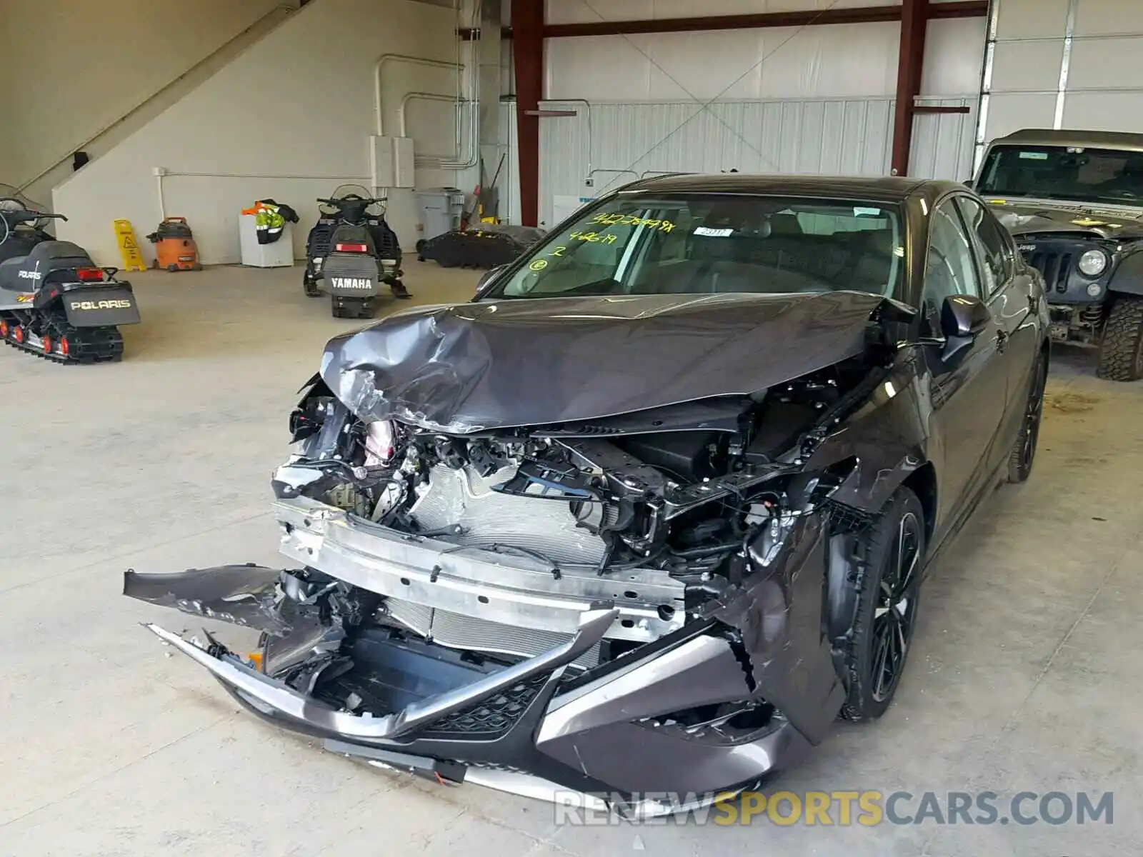 2 Photograph of a damaged car 4T1B61HK3KU737722 TOYOTA CAMRY 2019