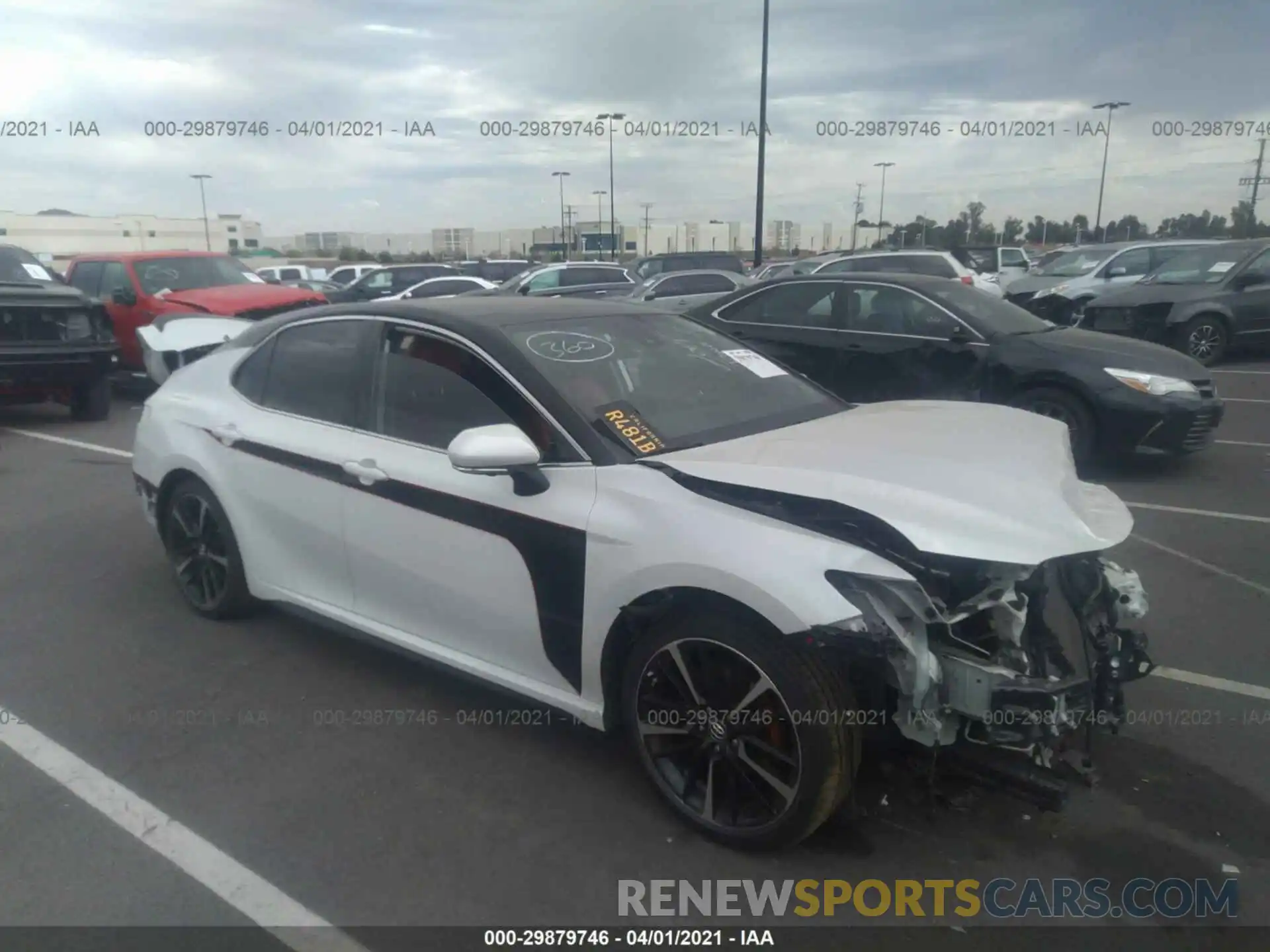 1 Photograph of a damaged car 4T1B61HK3KU746016 TOYOTA CAMRY 2019