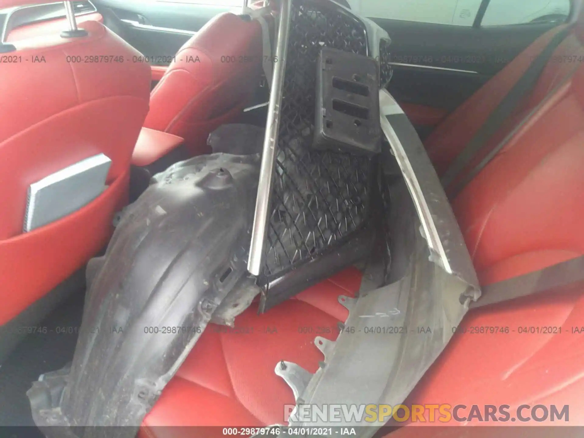 12 Photograph of a damaged car 4T1B61HK3KU746016 TOYOTA CAMRY 2019