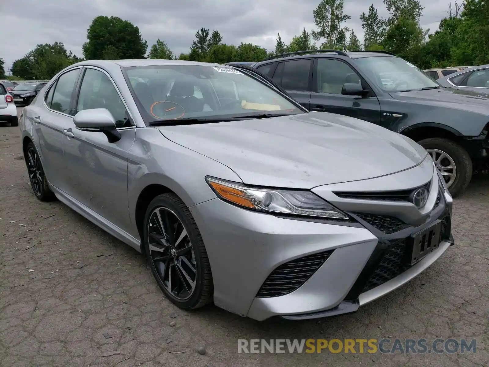 1 Photograph of a damaged car 4T1B61HK3KU748011 TOYOTA CAMRY 2019