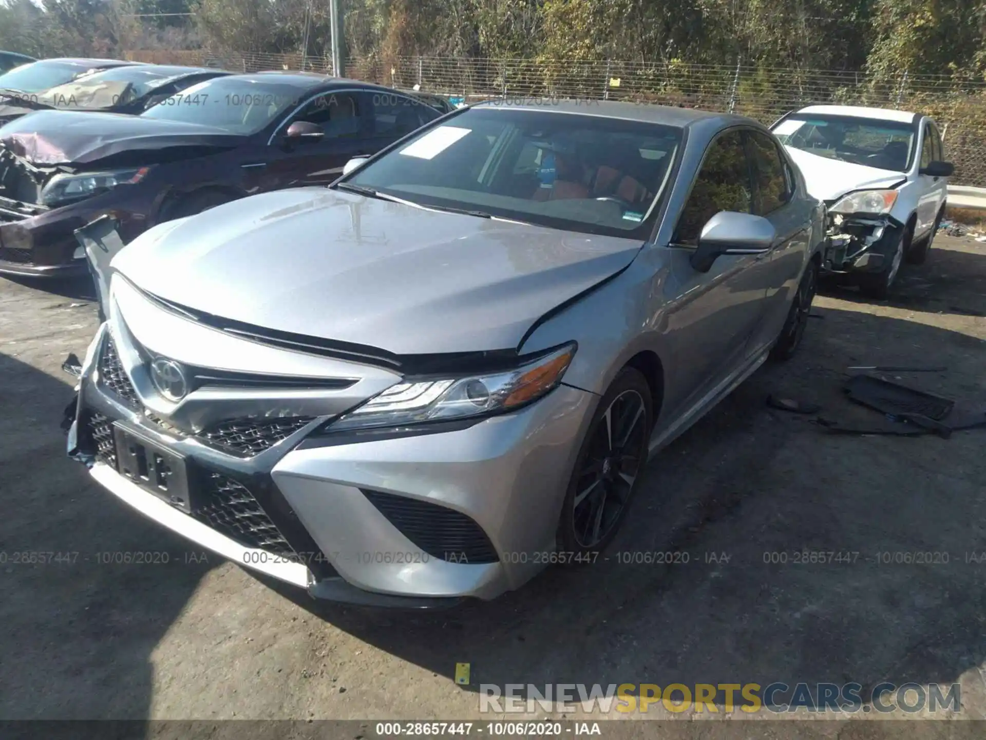 2 Photograph of a damaged car 4T1B61HK3KU757453 TOYOTA CAMRY 2019