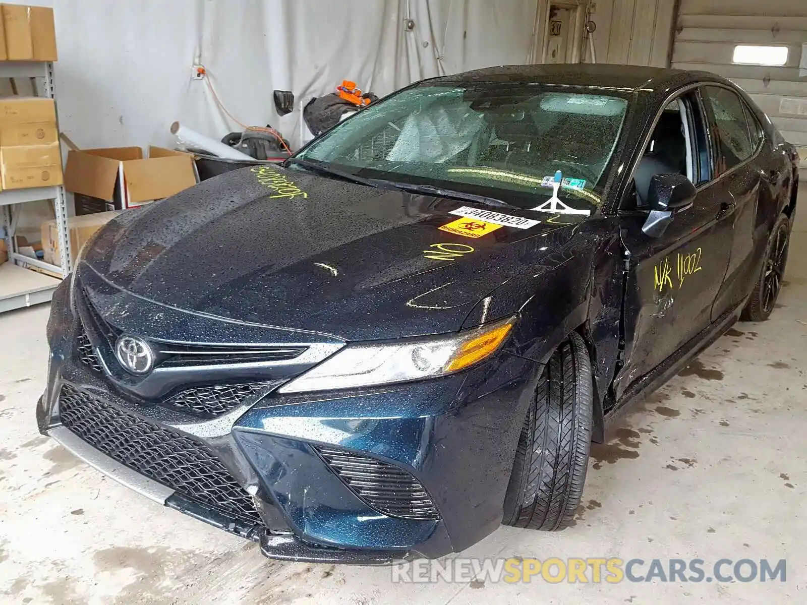 2 Photograph of a damaged car 4T1B61HK3KU758523 TOYOTA CAMRY 2019