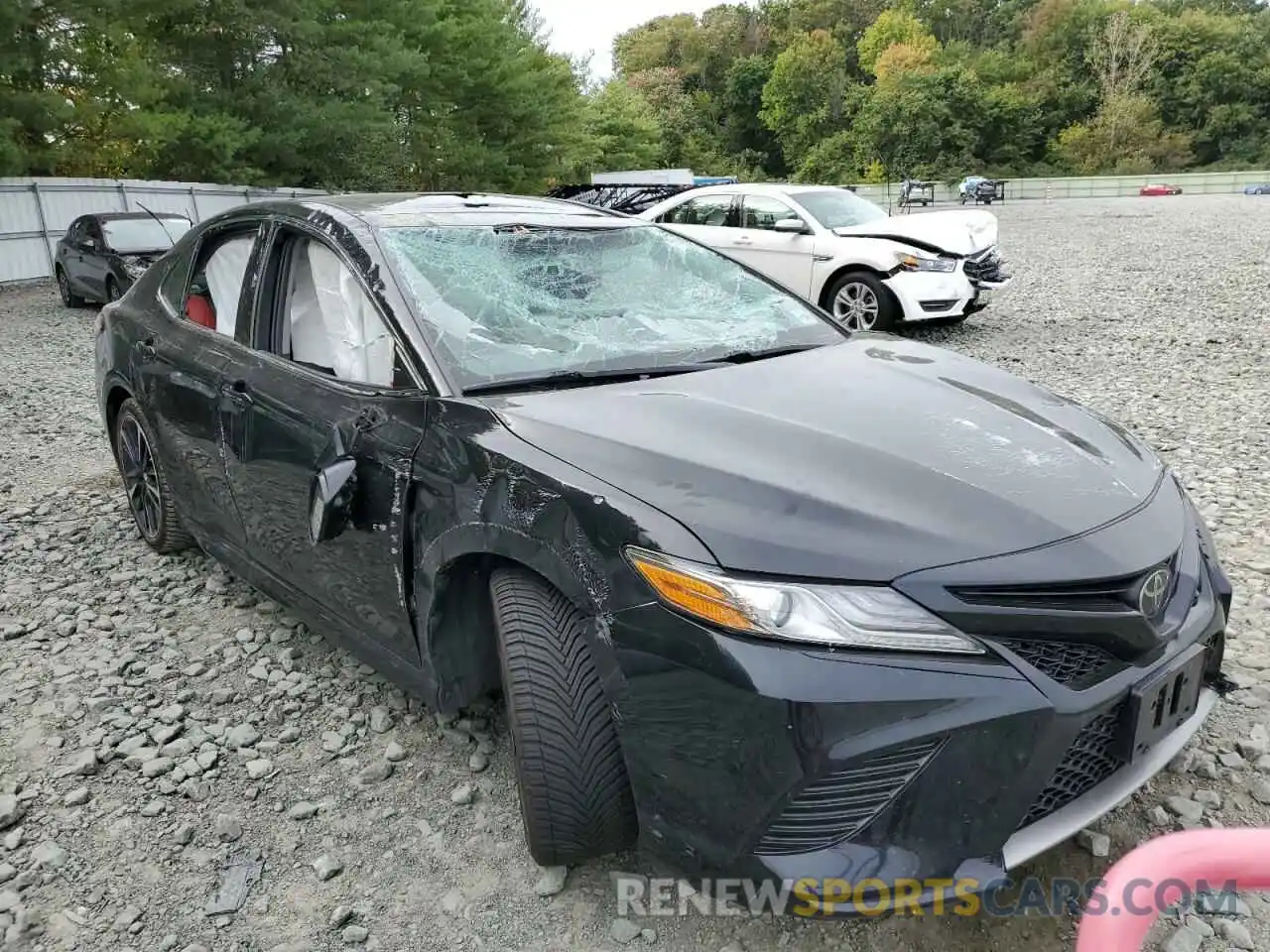 1 Photograph of a damaged car 4T1B61HK3KU764337 TOYOTA CAMRY 2019