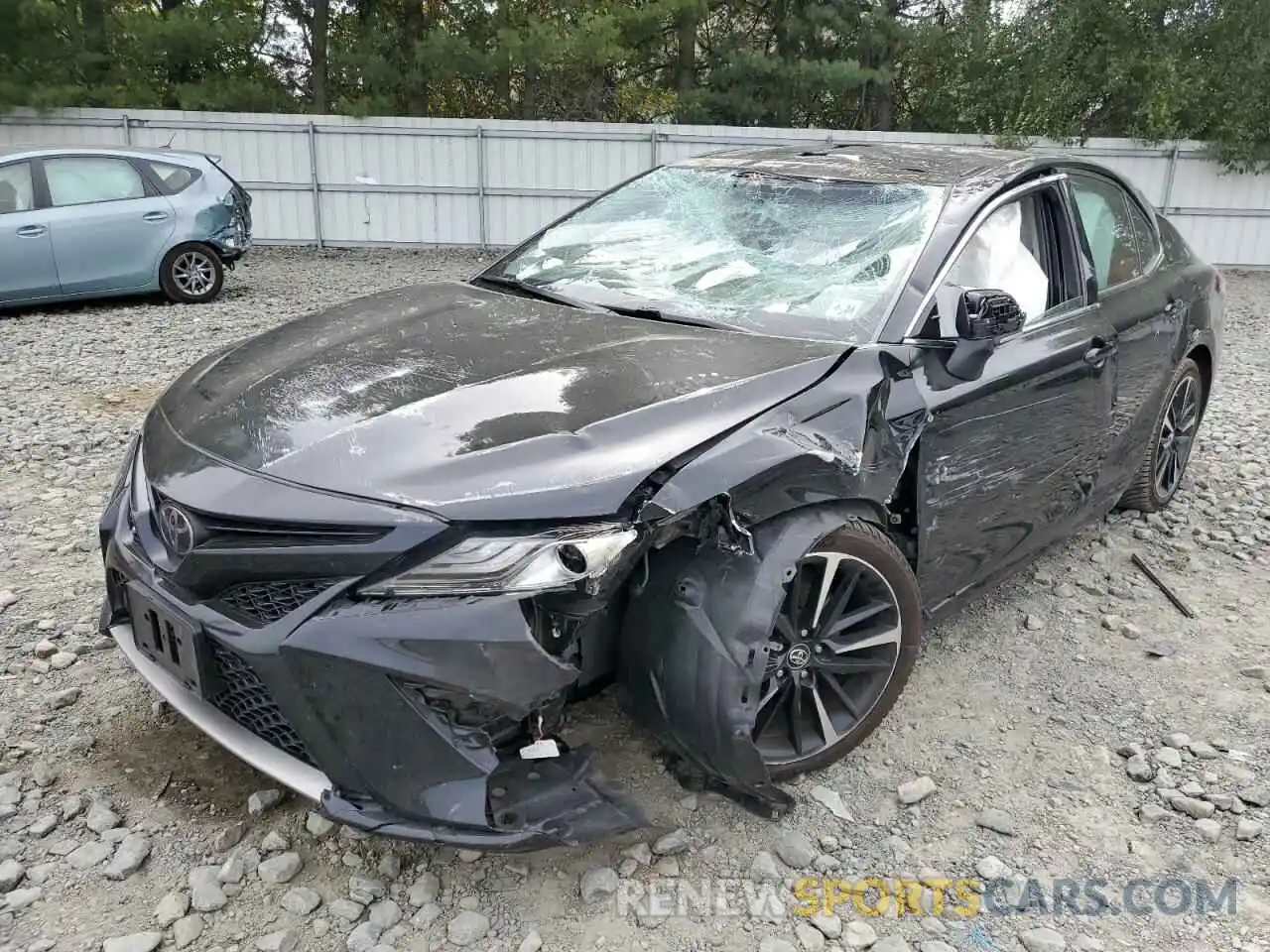 2 Photograph of a damaged car 4T1B61HK3KU764337 TOYOTA CAMRY 2019