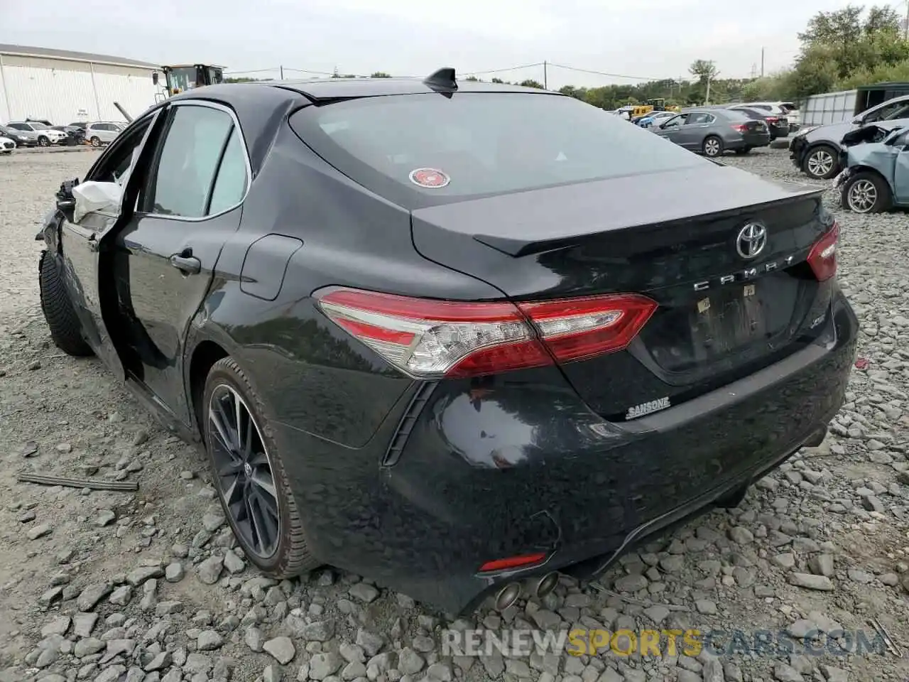 3 Photograph of a damaged car 4T1B61HK3KU764337 TOYOTA CAMRY 2019