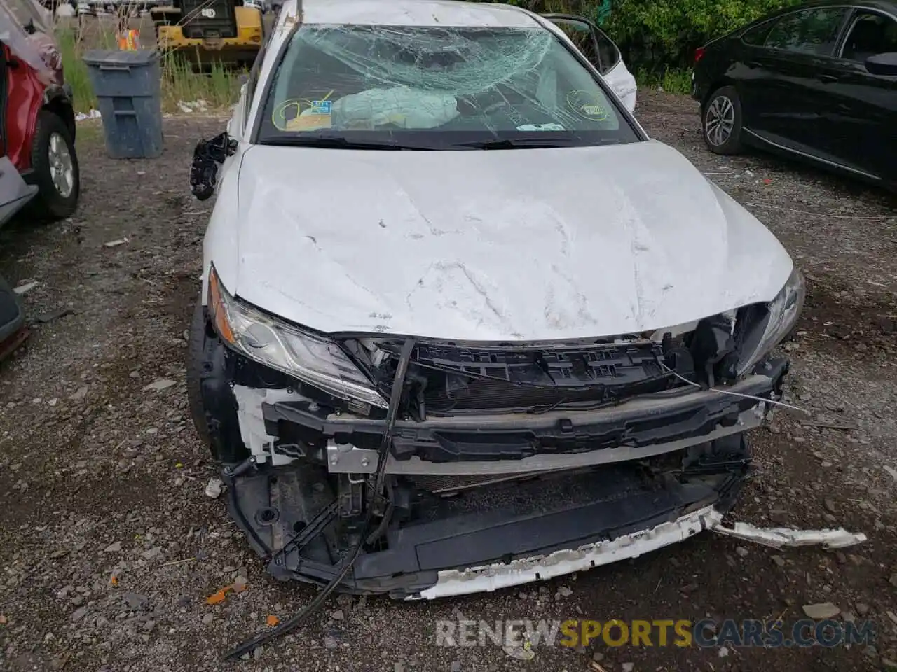 7 Photograph of a damaged car 4T1B61HK3KU765780 TOYOTA CAMRY 2019