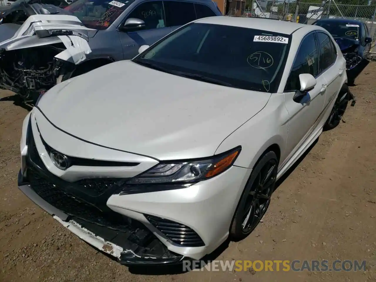 2 Photograph of a damaged car 4T1B61HK3KU768419 TOYOTA CAMRY 2019